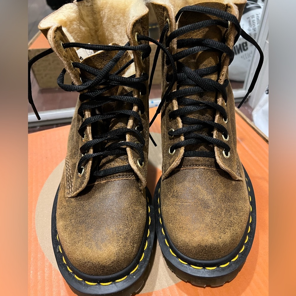 DR MARTENS 1460 PASCAL SHEARLING ANKLE BOOTS